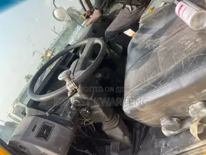 Rhino 1 Bongo