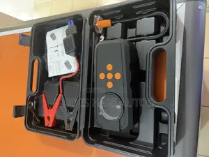 Jump Starter 2 in 1 With Type Pump
