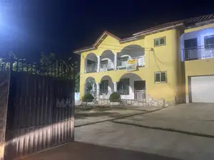 6bdrm House in Kasoa for sale
