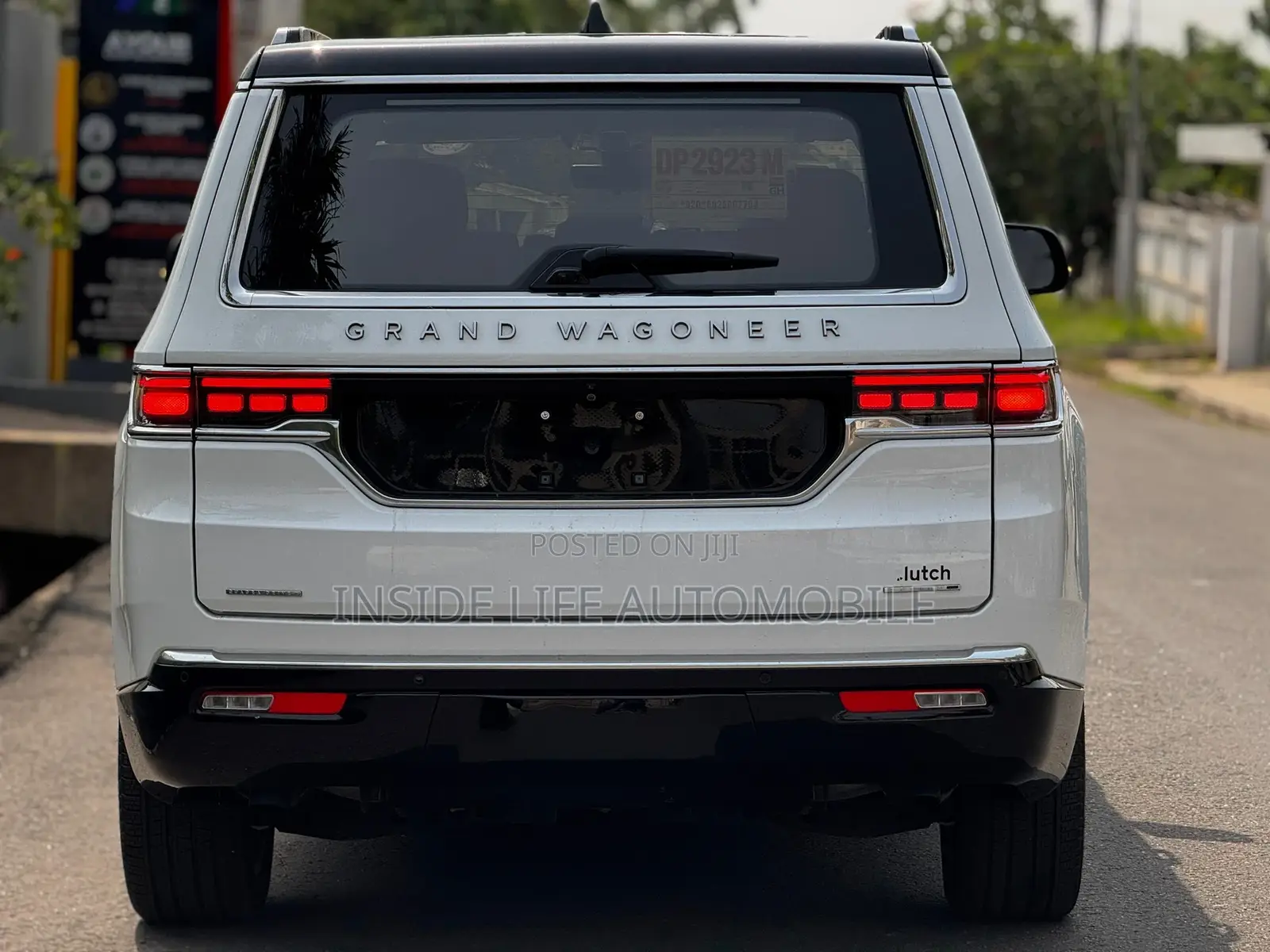 Jeep Grand Wagoneer 2023 White