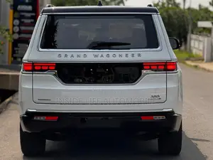 Jeep Grand Wagoneer 2023 White