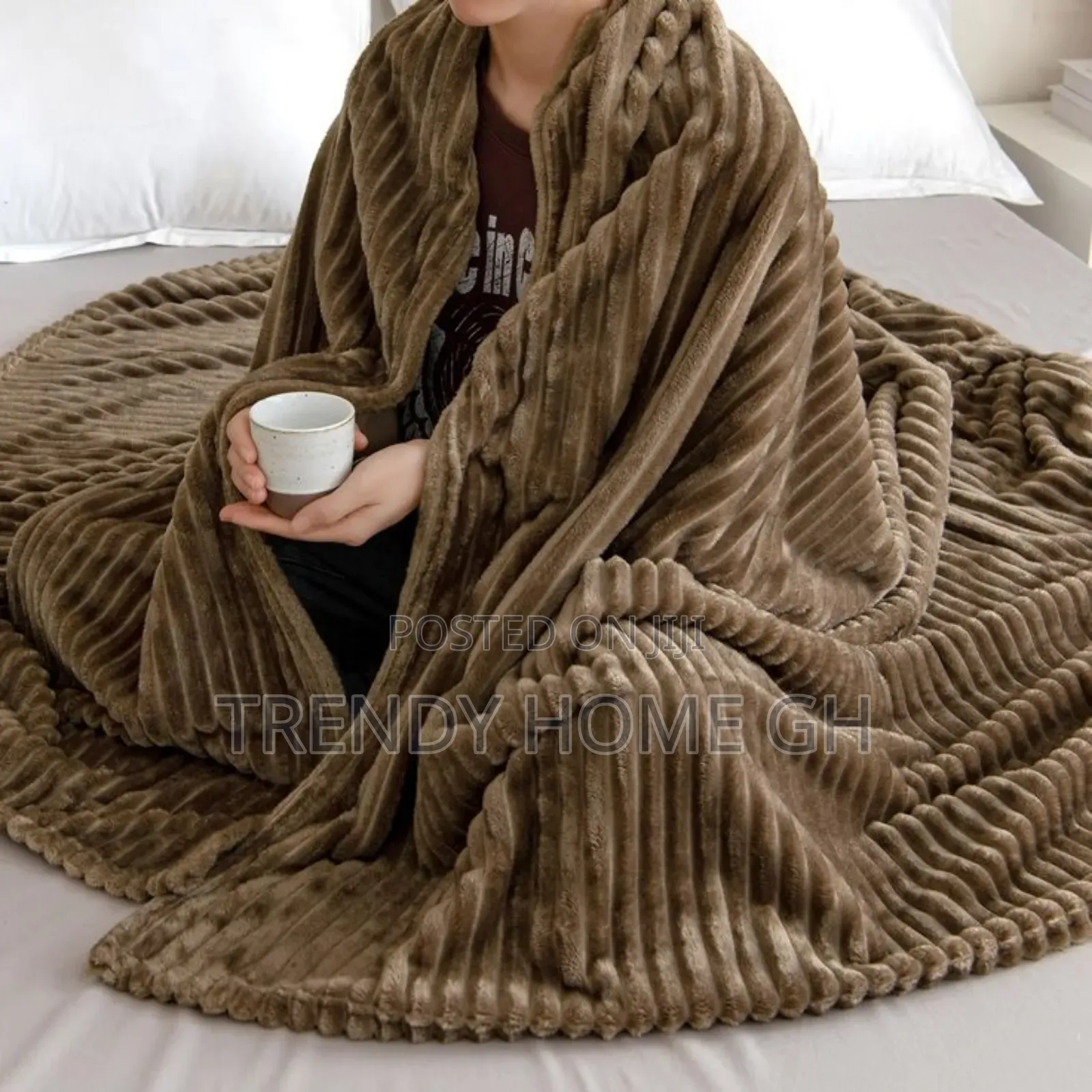 3 Pieces Fluffy Blankets Soft, Warm Comfortable
