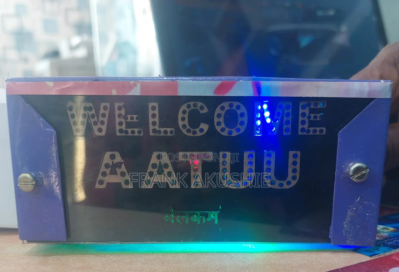 Electronic Desktop Signage