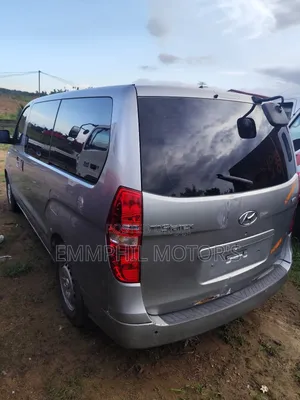 Hyundai Starex 2019 Grey
