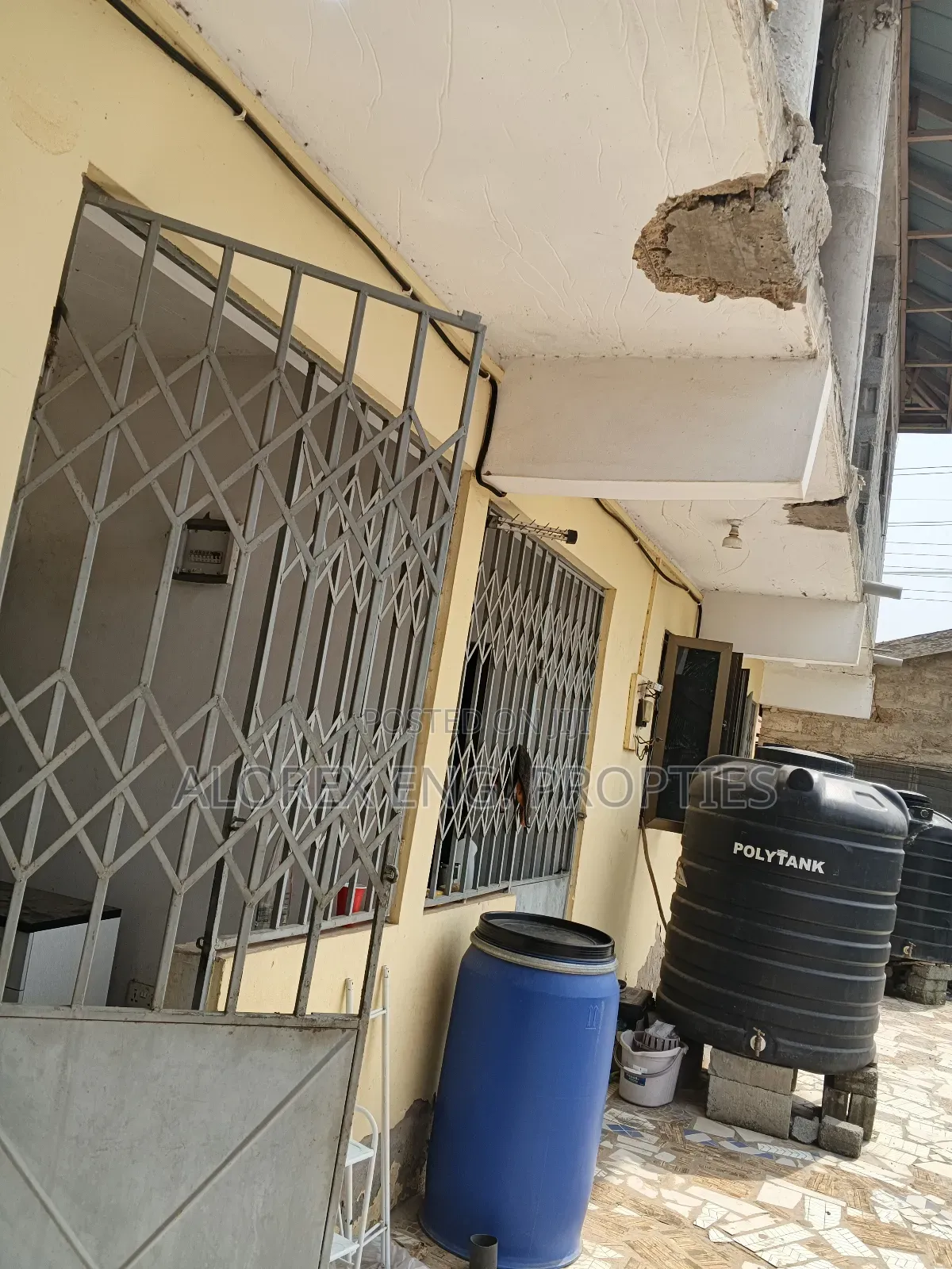 1bdrm Apartment in Chamber Self, Adenta for rent