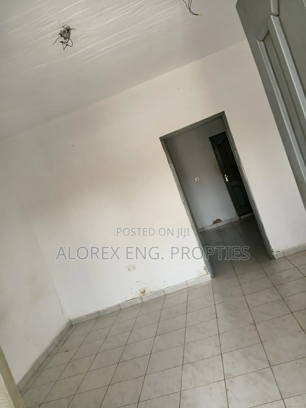 1bdrm Apartment in Chamber Self, Adenta for rent