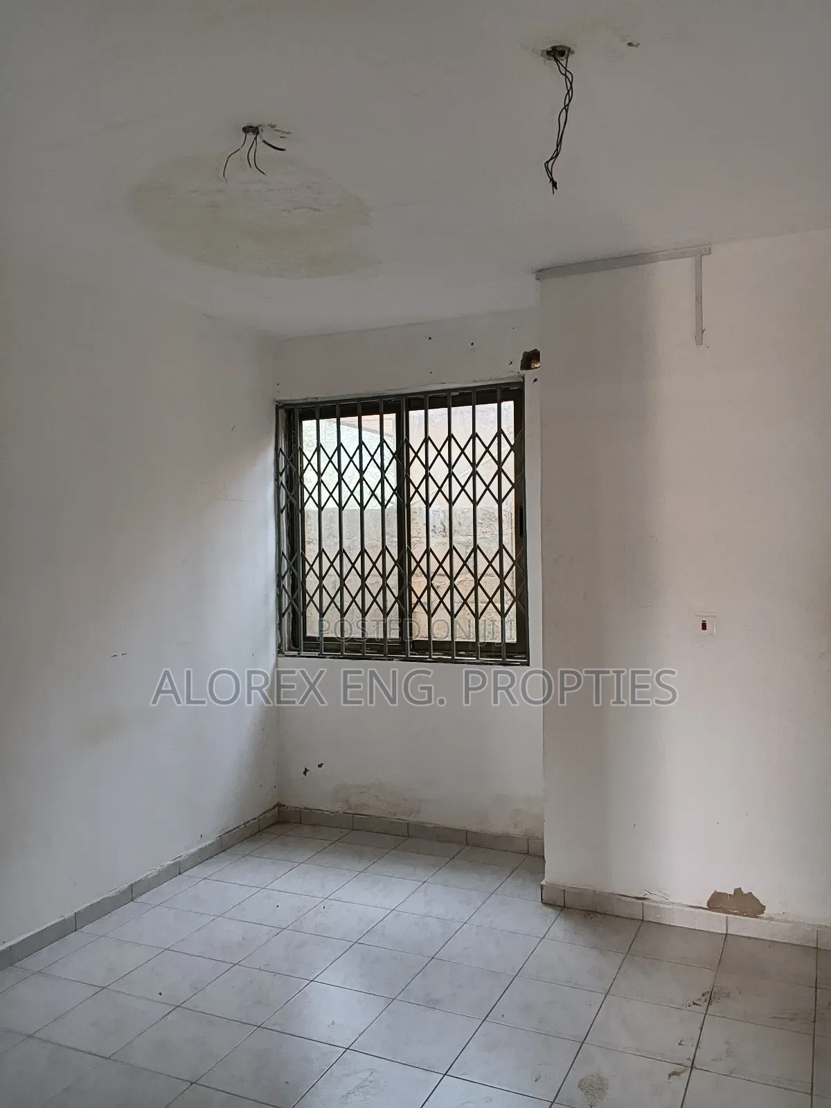 1bdrm Apartment in Chamber Self, Adenta for rent