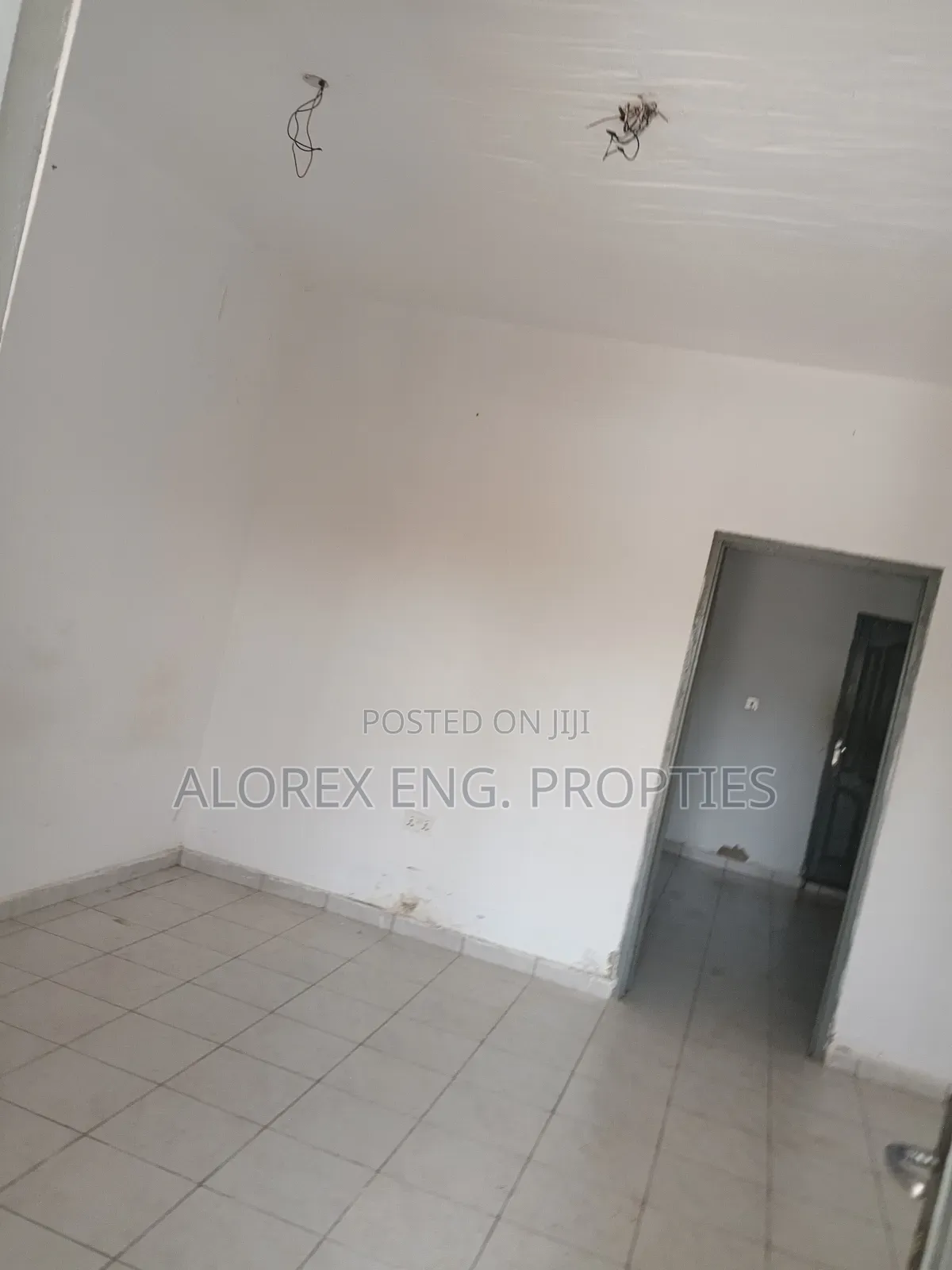 1bdrm Apartment in Chamber Self, Adenta for rent