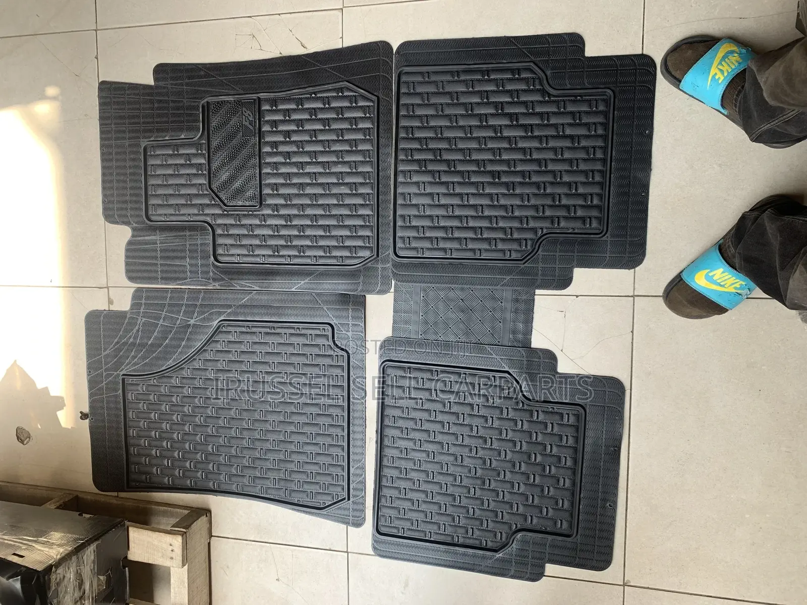Mini Copper Inside Carpet