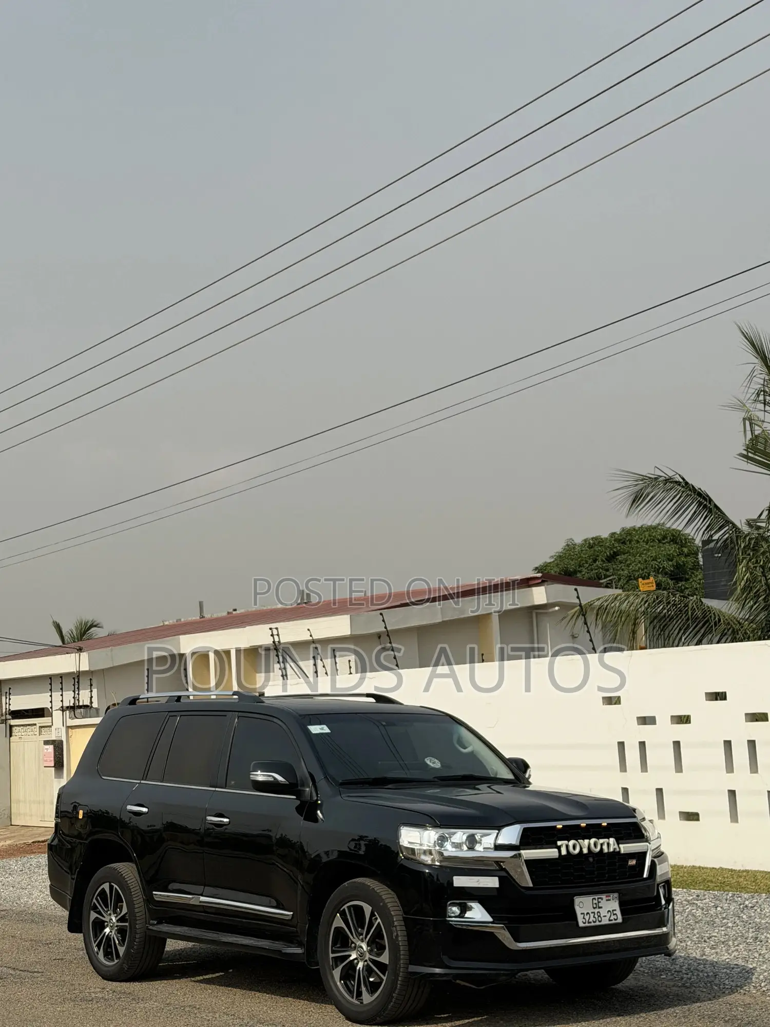 Toyota Land Cruiser 5.7 V8 GXR 2017 Black