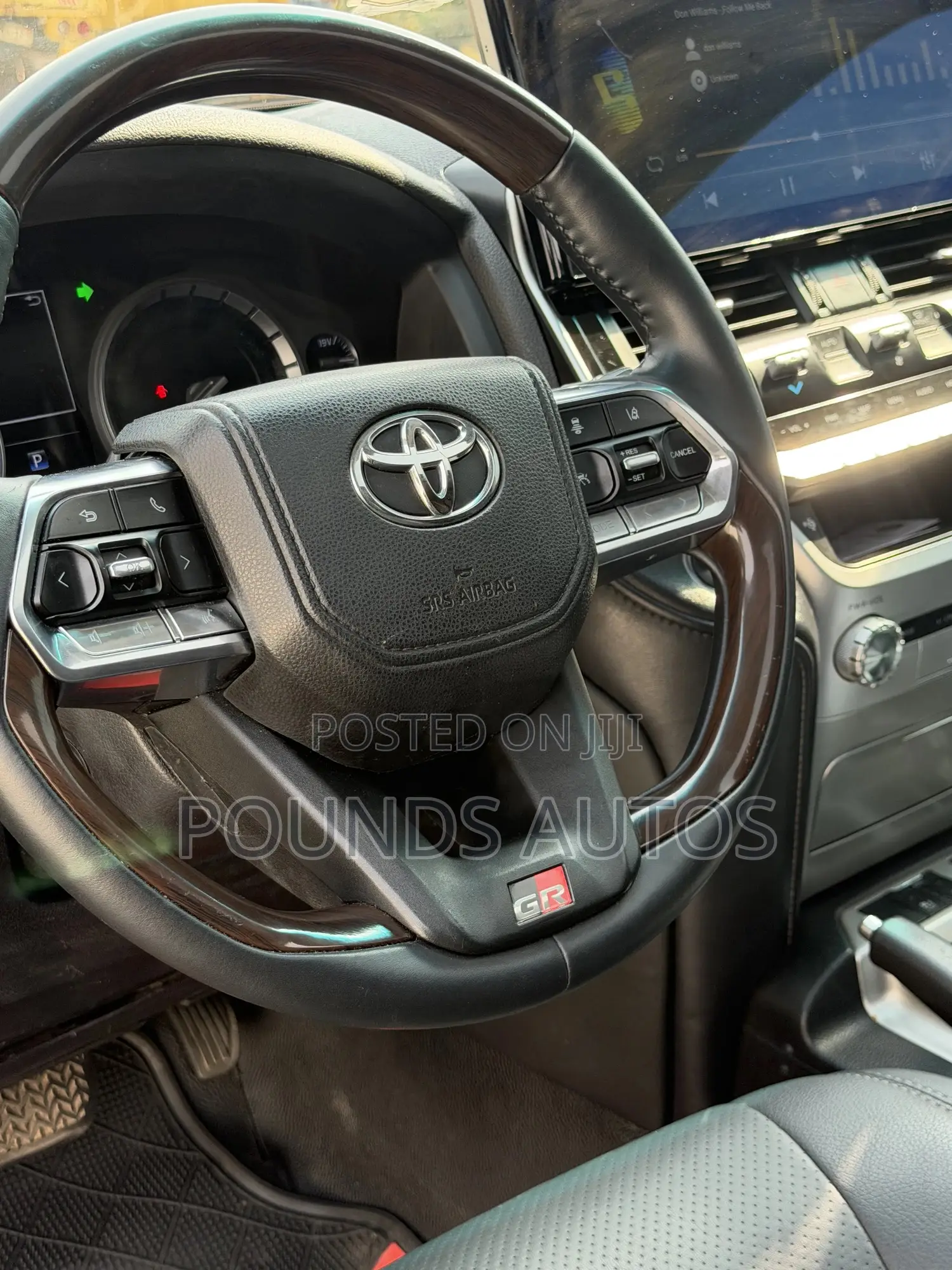 Toyota Land Cruiser 5.7 V8 GXR 2017 Black