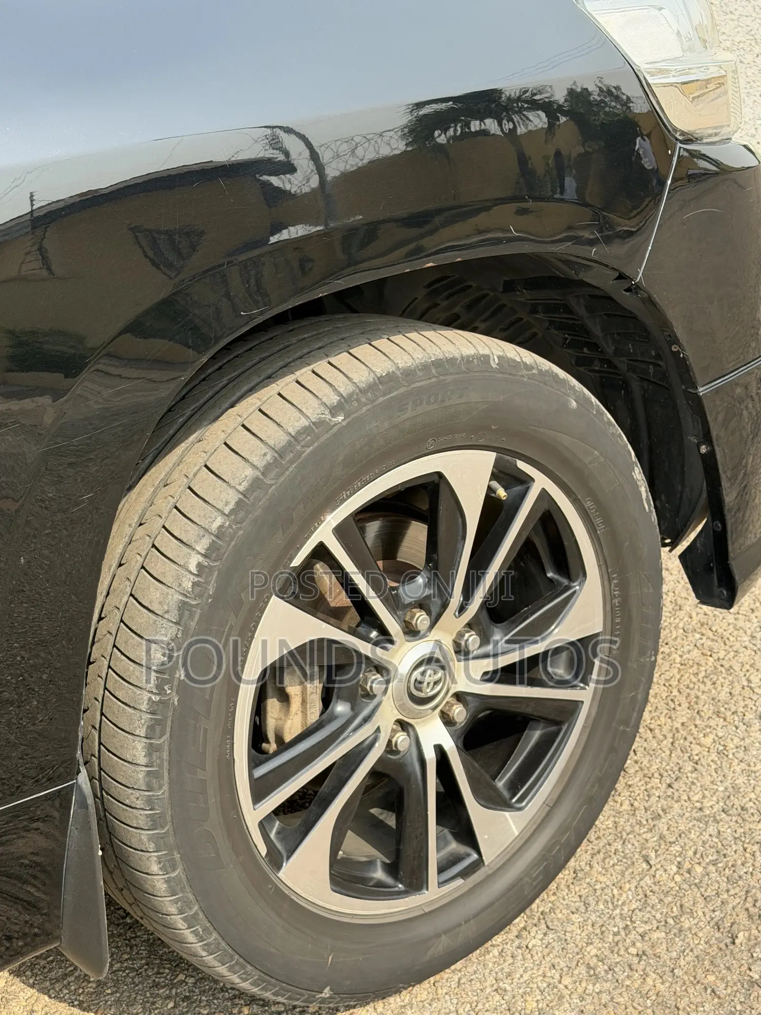 Toyota Land Cruiser 5.7 V8 GXR 2017 Black