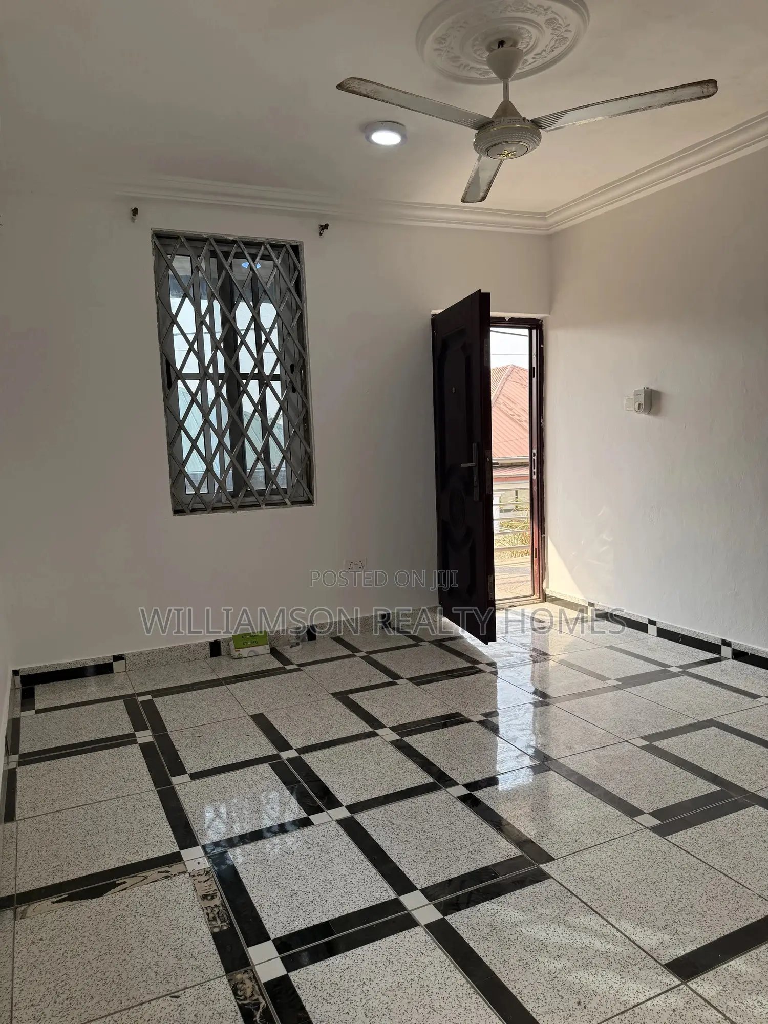 1bdrm Apartment in Hfc Estate Area, Spintex for rent