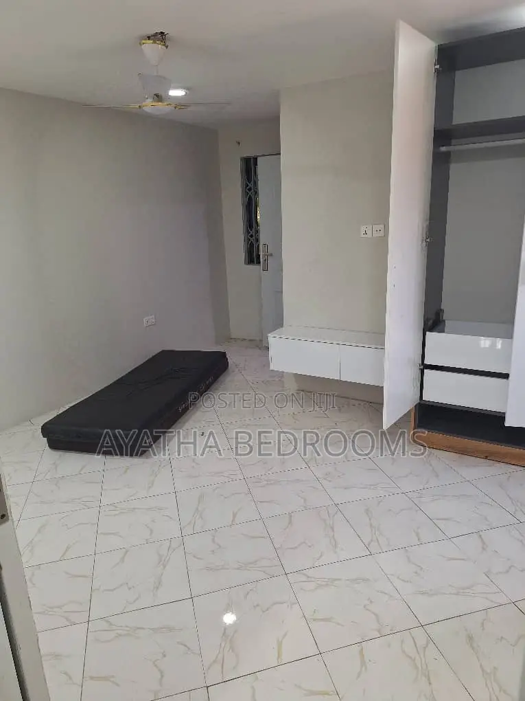 2bdrm Apartment in Lekma, New Town for rent