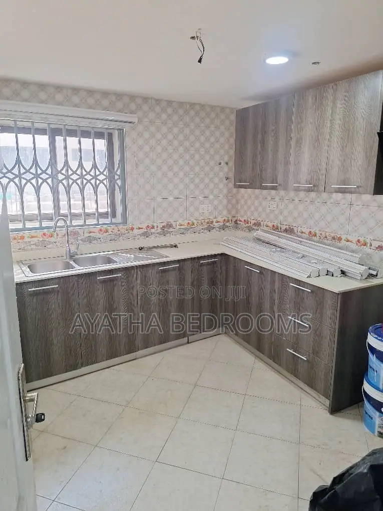 2bdrm Apartment in Lekma, New Town for rent