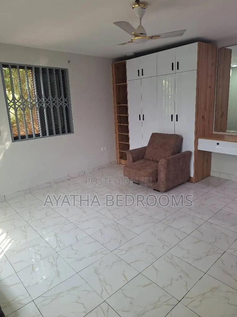 2bdrm Apartment in Lekma, New Town for rent