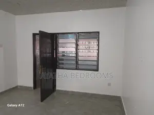1bdrm Apartment in Bushroad, New Town for rent