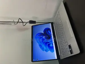 New Laptop HP 15-da2933nia 16GB Intel Core i5 SSD 256GB