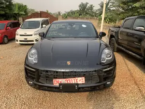 Porsche Macan 2016 Black