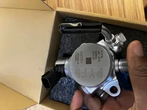 Mazda Engine Parts Fuel Pump High Pressure Gas Pump Oem Pyfb-20-3f0