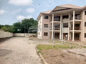 3bdrm Apartment in Seth, Airport Residential Area for sale