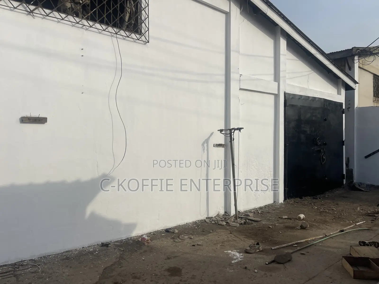 1500 Warehouse at Circle for Rent