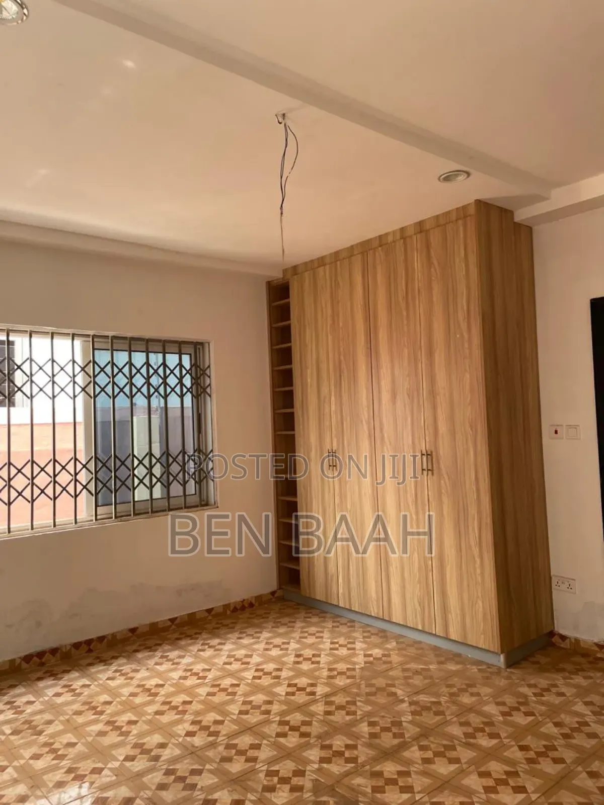 4bdrm Townhouse / Terrace in Ben Properties, Mile 7 for rent