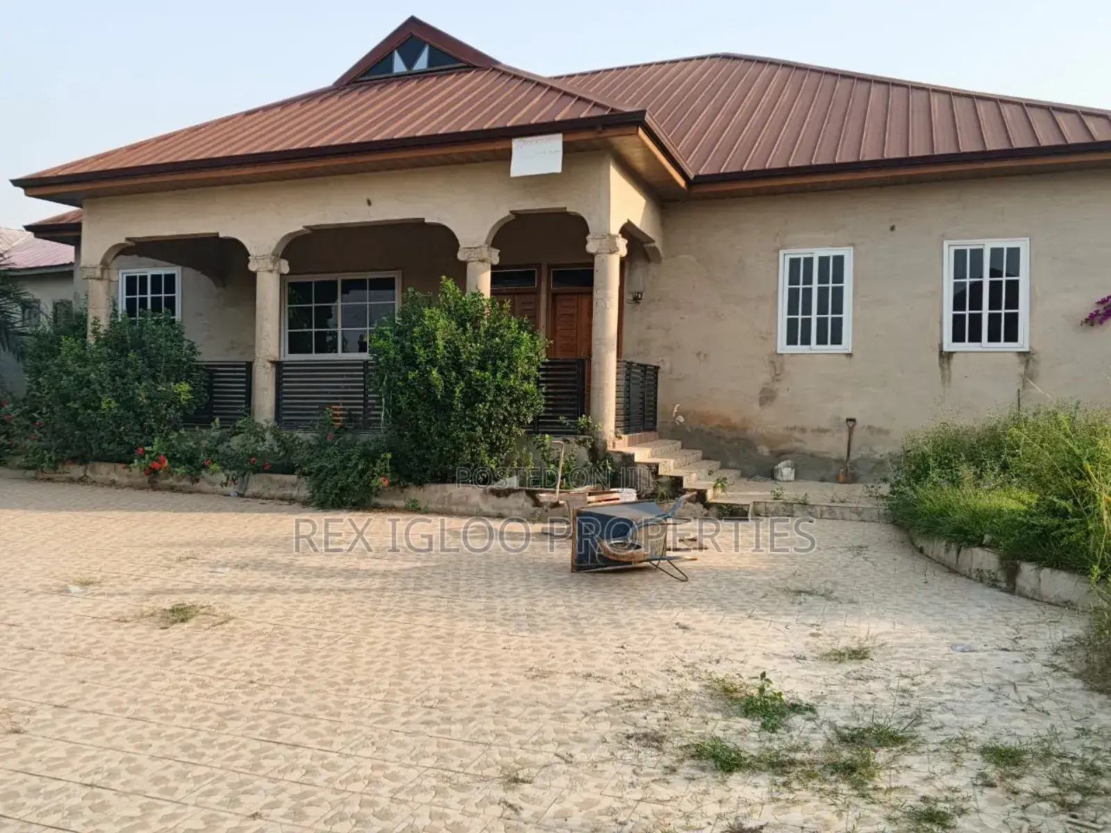 4bdrm House in Kumasi, Abuakwa for sale