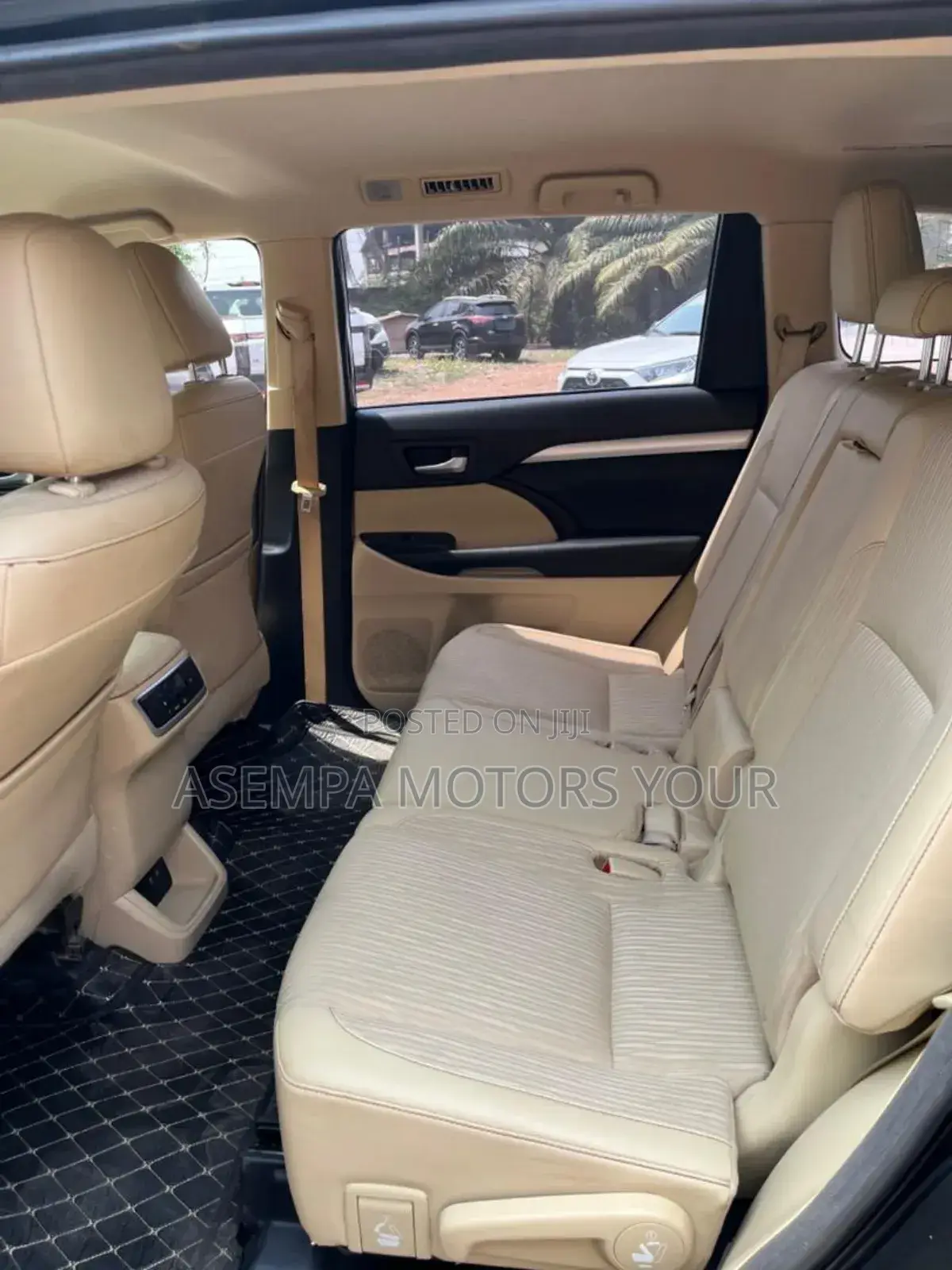 Toyota Highlander XLE 2021 Black