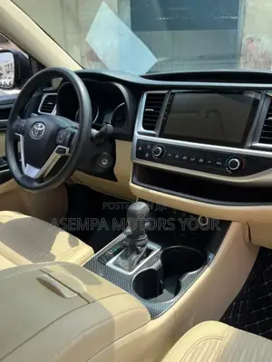 Toyota Highlander XLE 2021 Black