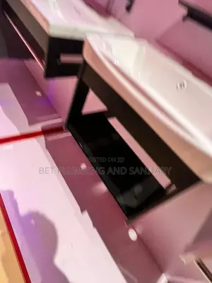 Cabinet Basin