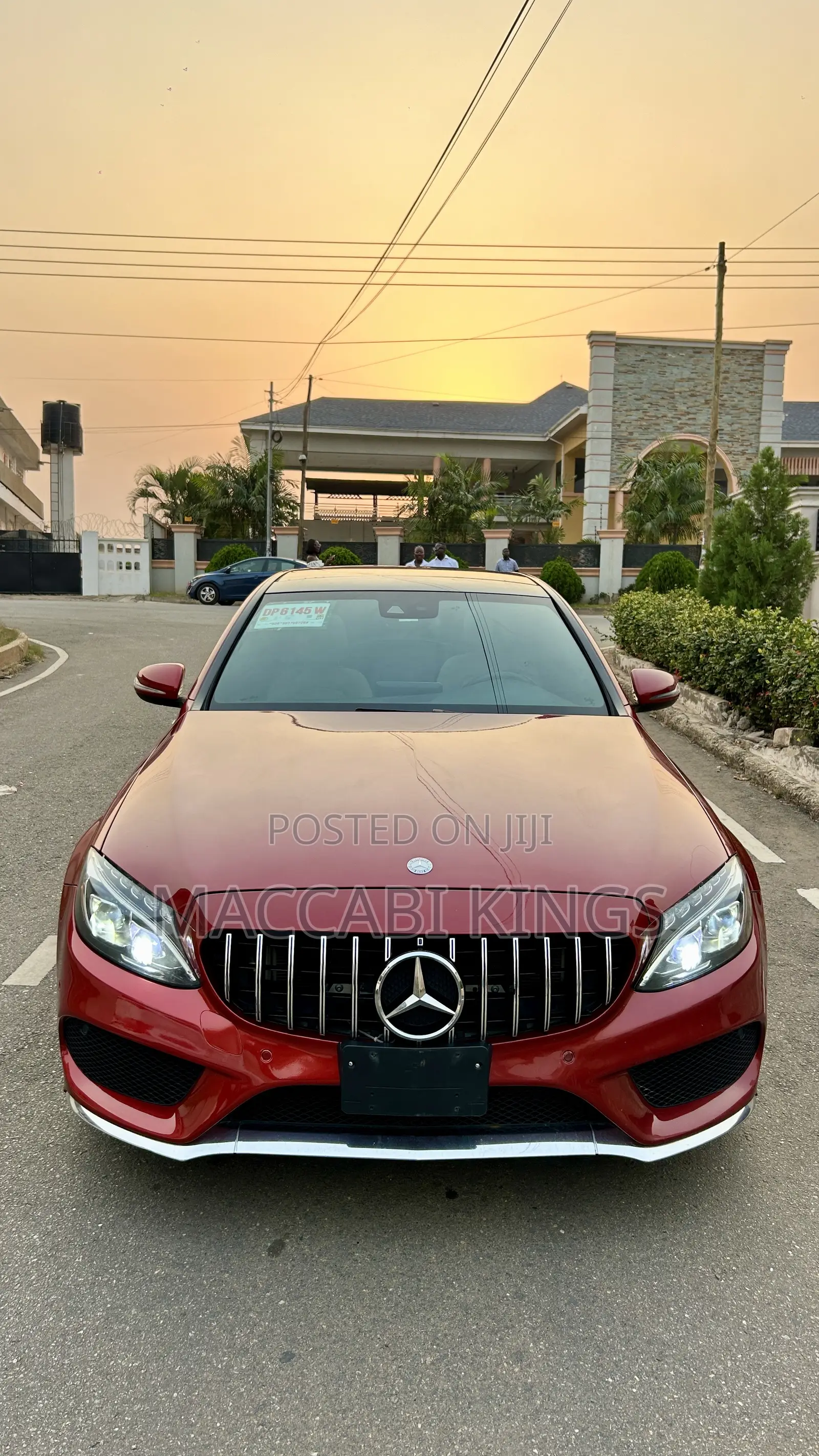 Mercedes-Benz C300 Luxury 4matic Sedan AWD (2.0L 4cyl 7A) 2017 Red