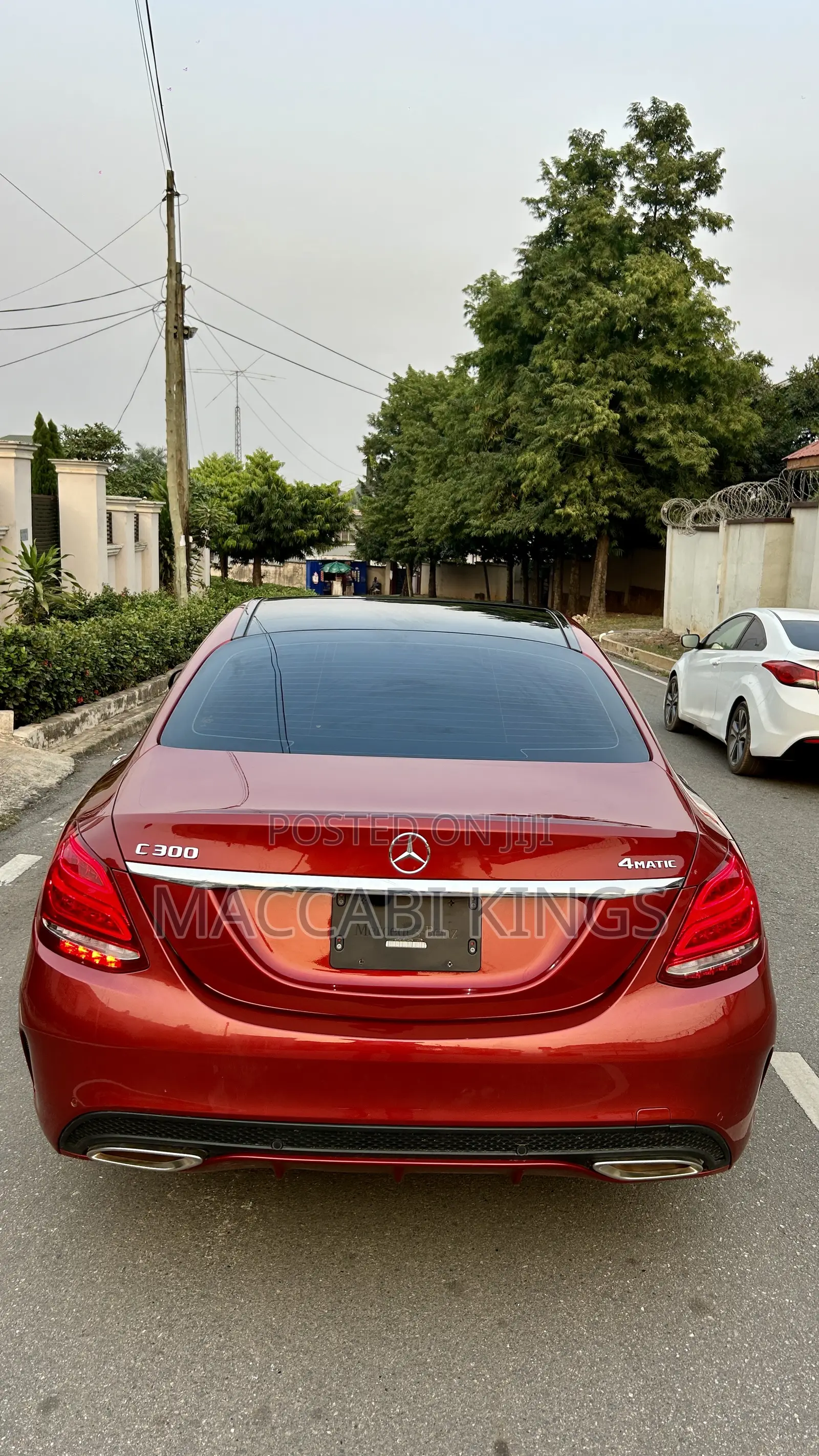 Mercedes-Benz C300 Luxury 4matic Sedan AWD (2.0L 4cyl 7A) 2017 Red