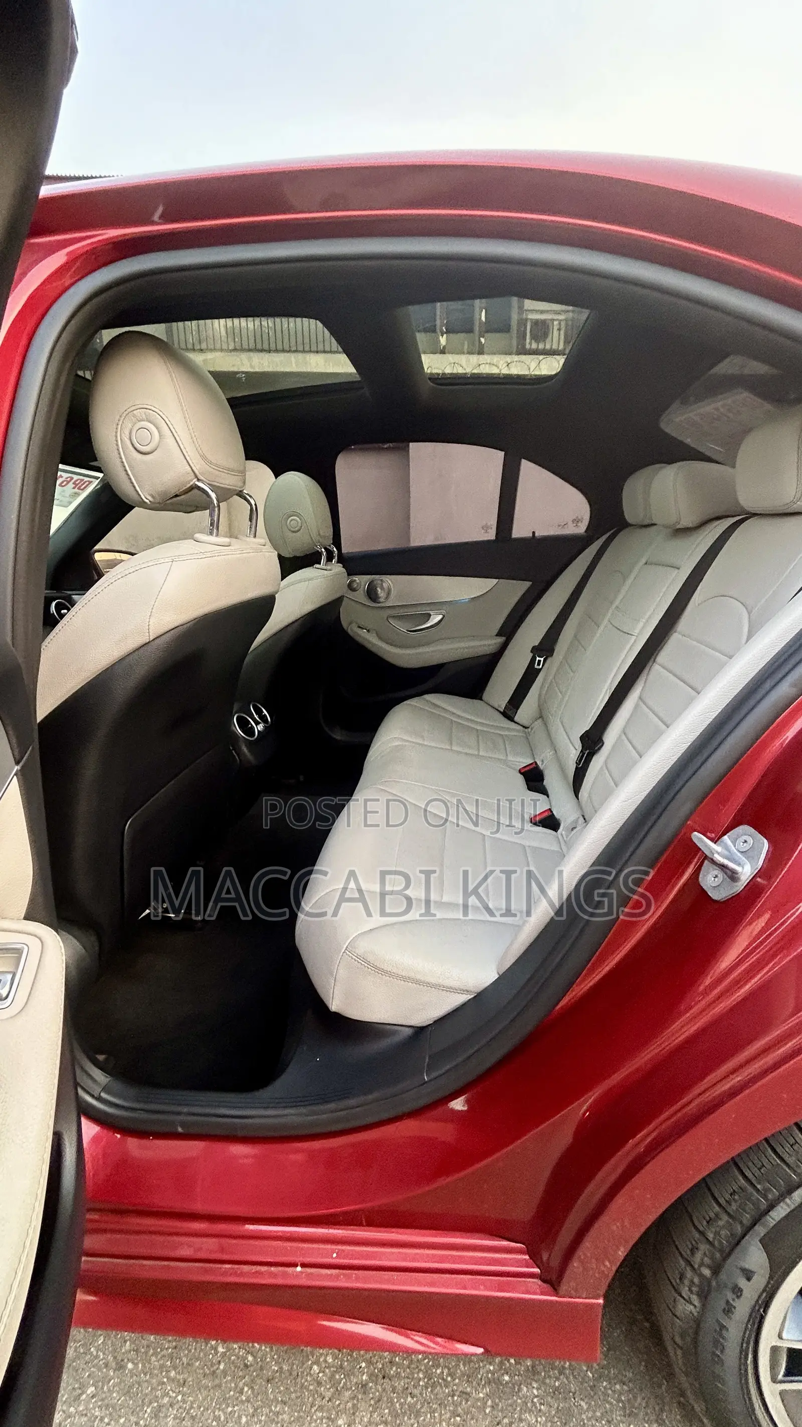 Mercedes-Benz C300 Luxury 4matic Sedan AWD (2.0L 4cyl 7A) 2017 Red