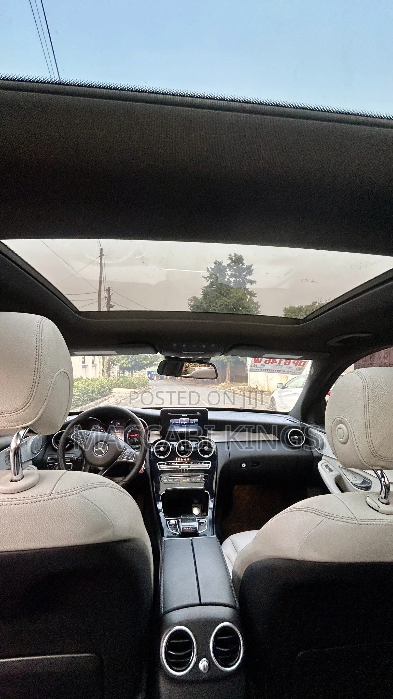 Mercedes-Benz C300 Luxury 4matic Sedan AWD (2.0L 4cyl 7A) 2017 Red