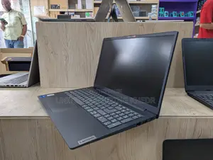 New Laptop Lenovo V15 8GB Intel Core I5 SSD 512GB