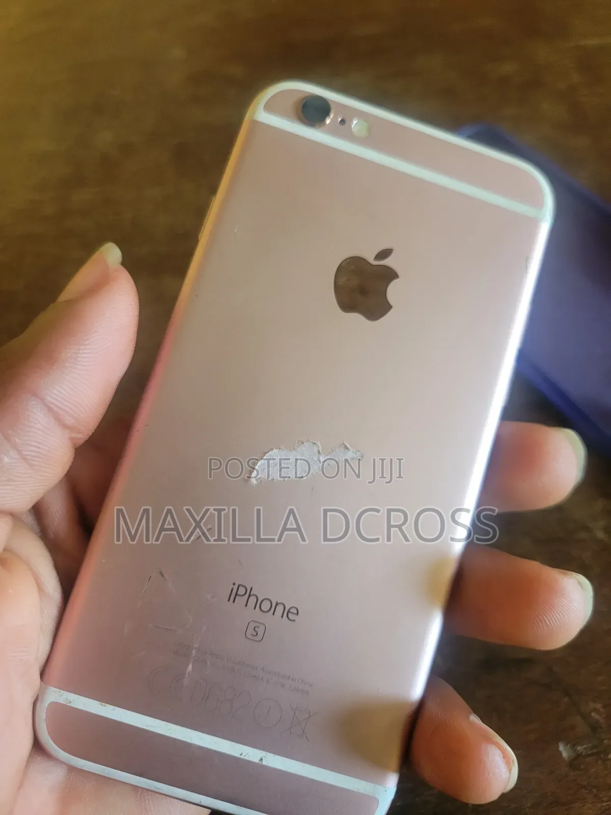 Apple iPhone 6s 32 GB Rose Gold