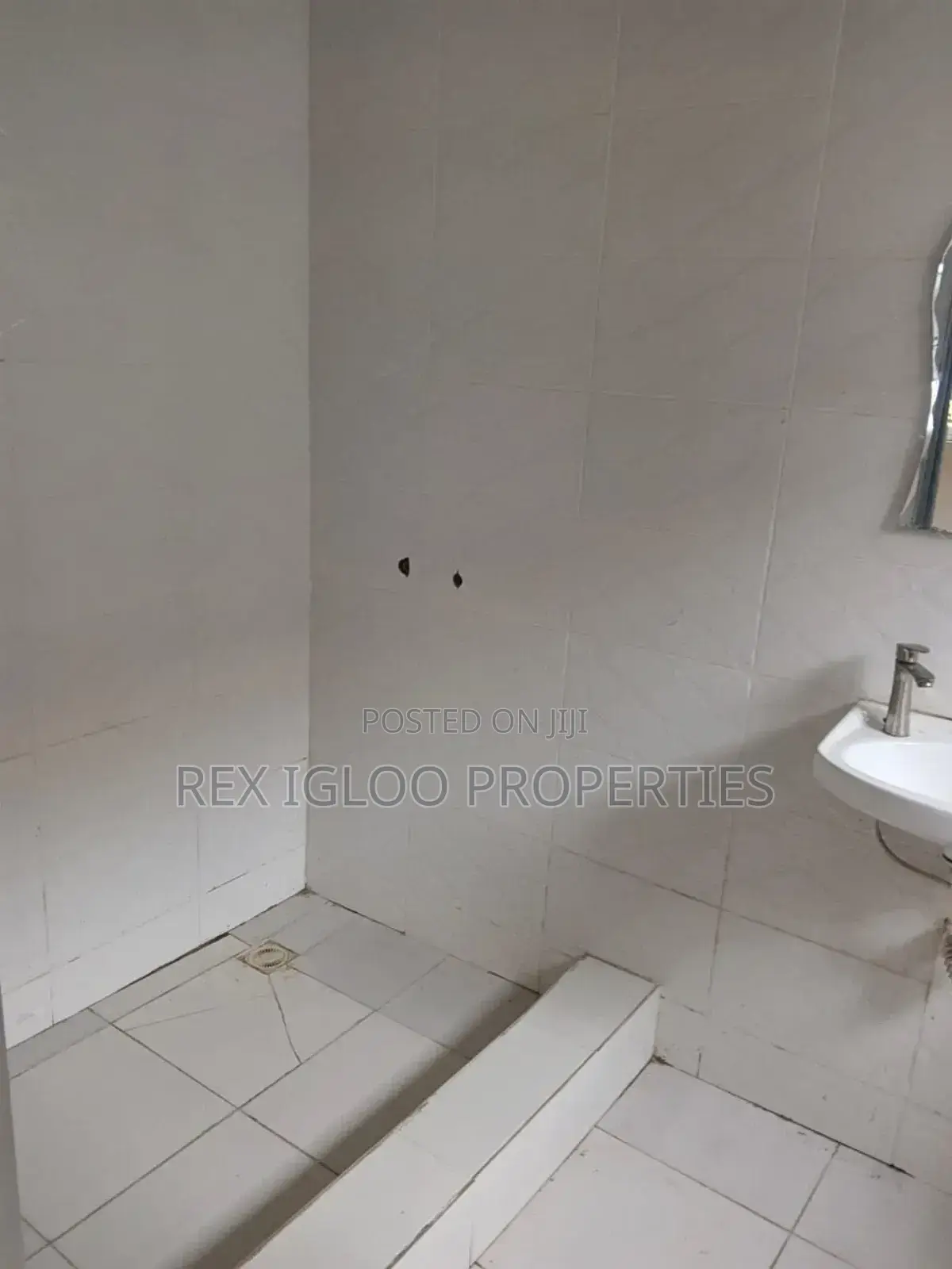 2bdrm House in Tema, Community 25 for rent