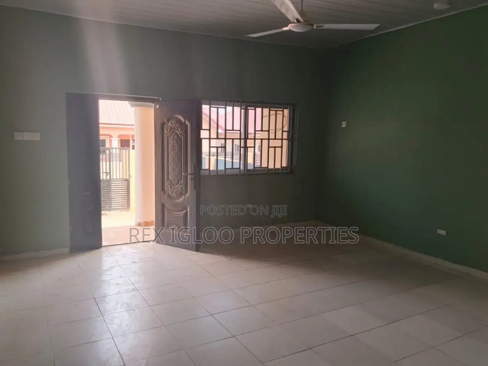2bdrm House in Tema, Community 25 for rent