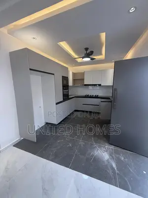 4bdrm House in East Legon for sale
