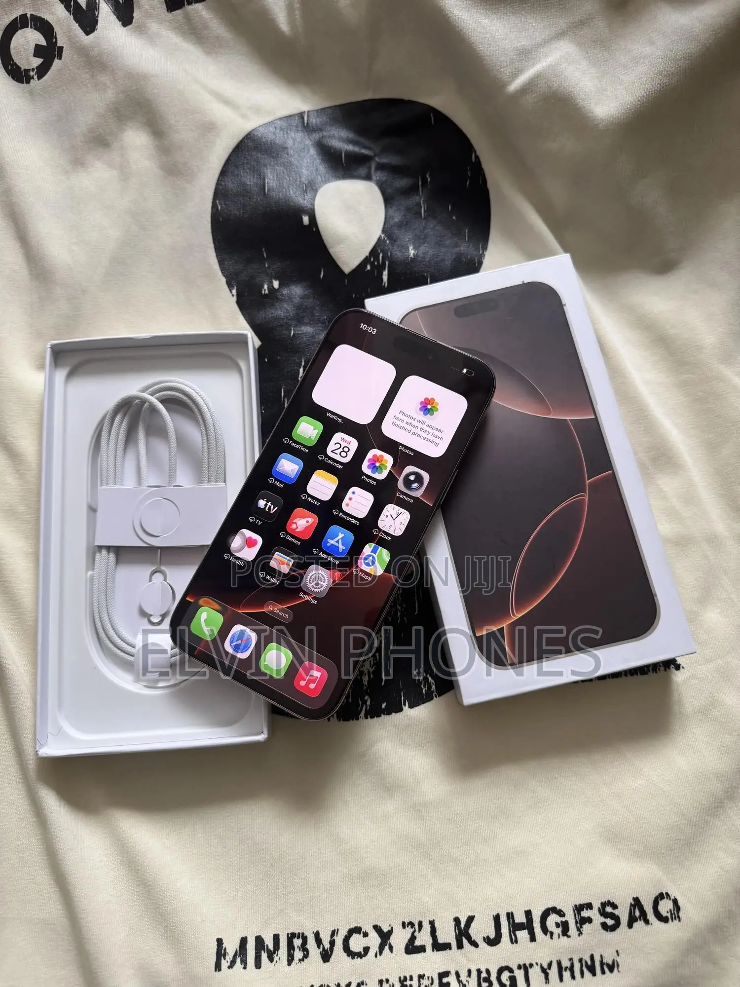Apple iPhone 16 Pro 256 GB Gold