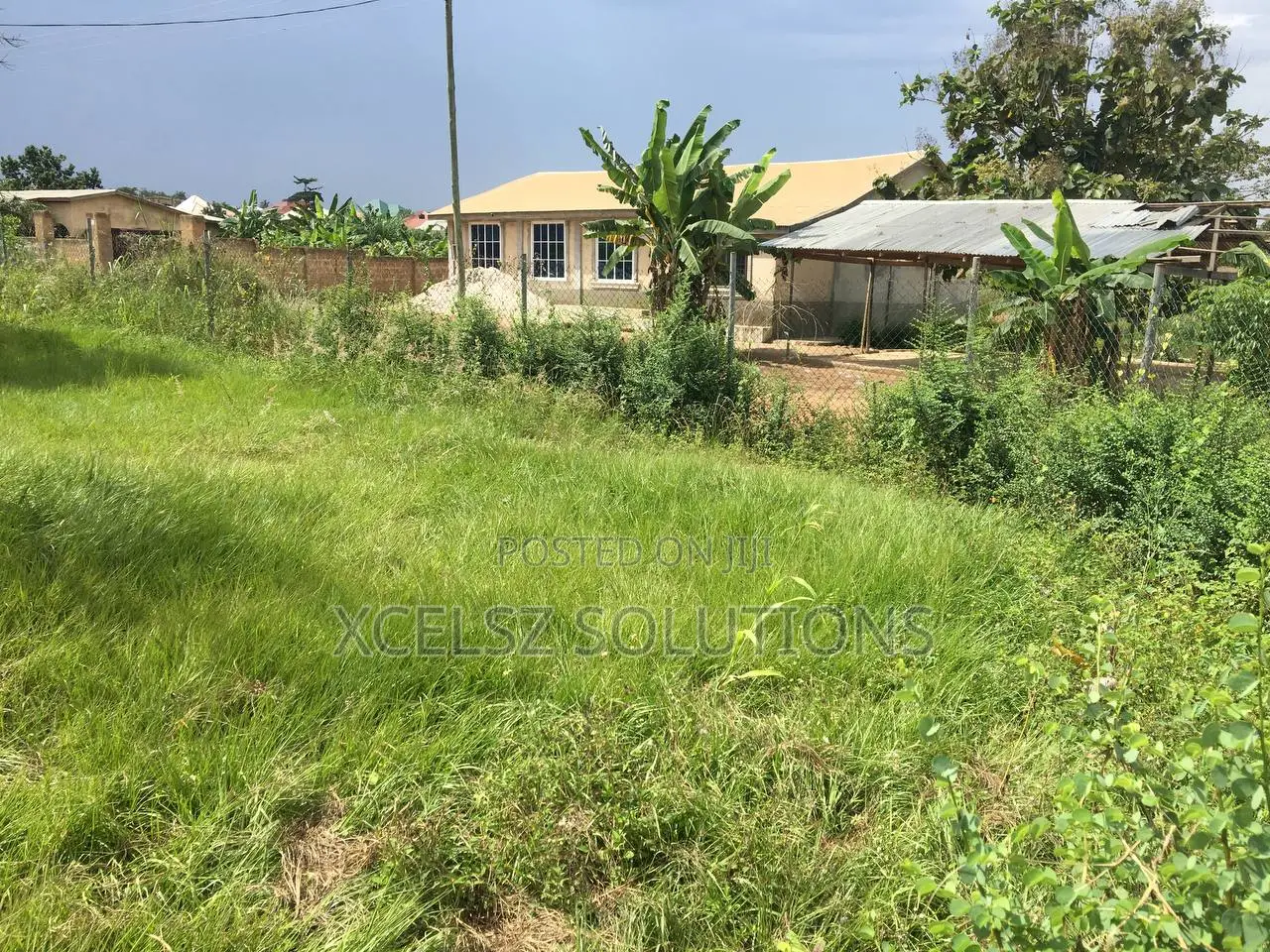 4bdrm Block of Flats in Kumasi Metropolitan for sale