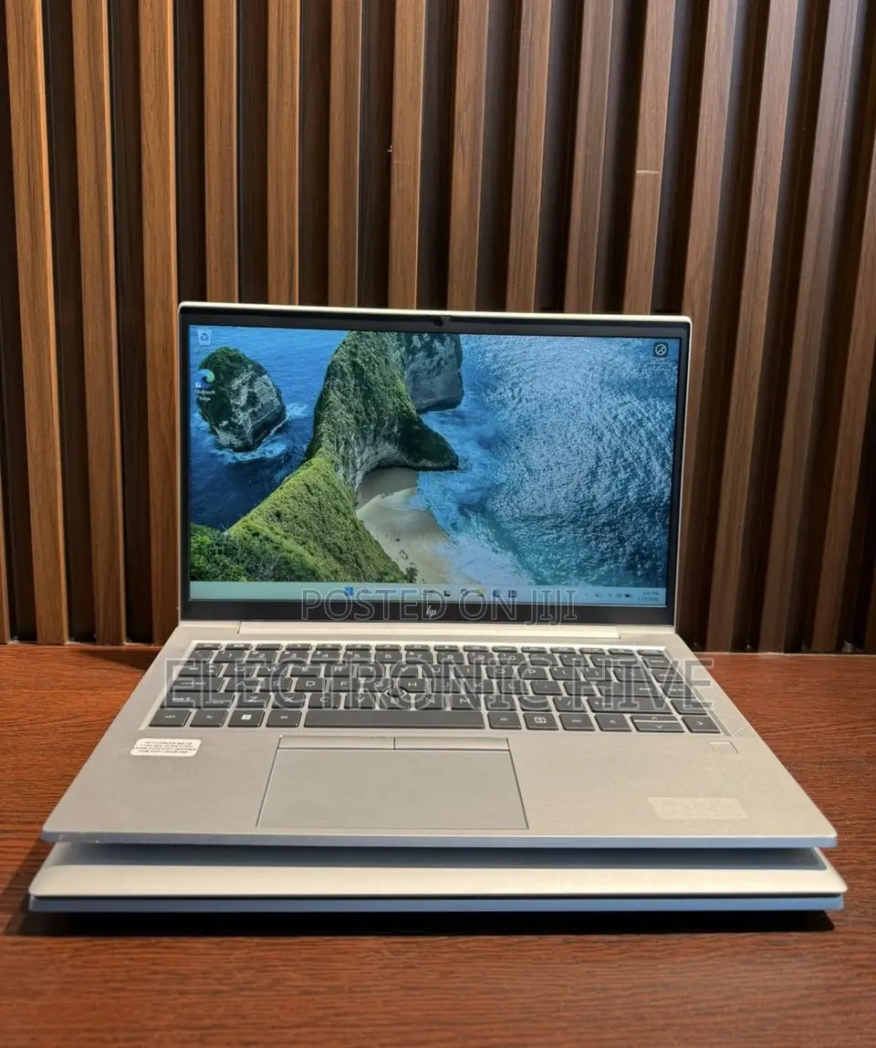 Laptop HP EliteBook 845 G8 16GB AMD Ryzen 5 SSD 256GB