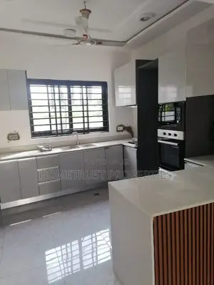2bdrm Duplex in Hometrust Properties, Amasaman for rent