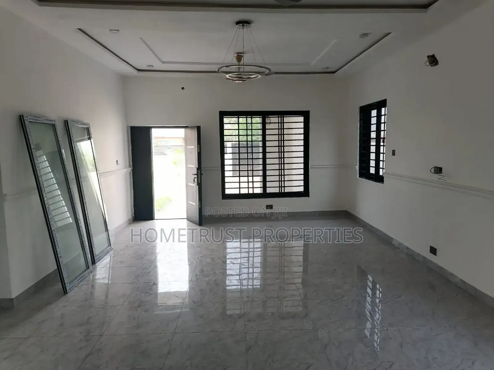 2bdrm Duplex in Hometrust Properties, Amasaman for rent