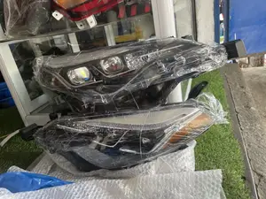 Toyota Corolla 2016-2017-2018 Headlights