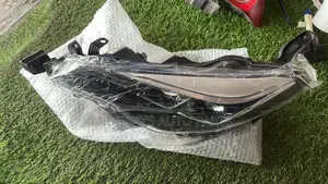 Toyota Corolla 2016-2017-2018 Headlights