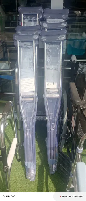 Armpit Crutches (All Sizes)
