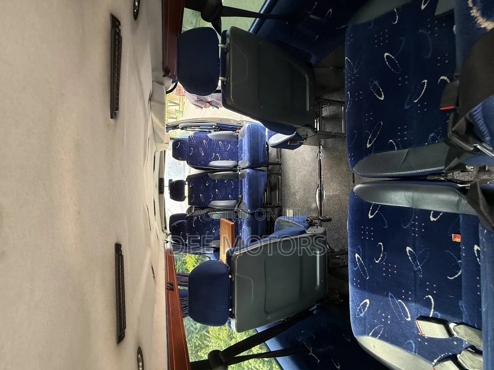 Toyota HiAce 2012 Black