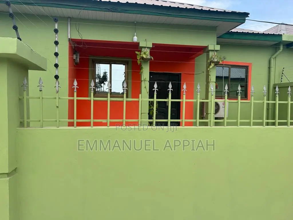 10bdrm Apartment in Kasoa Chrispo City for sale